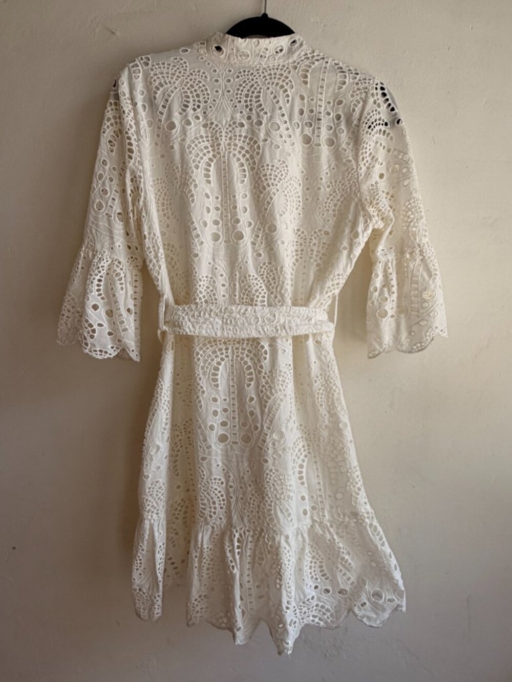 FARM Rio Eyelet Mini Dress - Picture 5 of 5